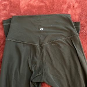 Lulu Lemon leggings 🍋